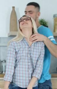 Read more about the article Breakfast Fuck and Facial 2020  Adult Video 720p HDRip 312MB Download & Watch Online