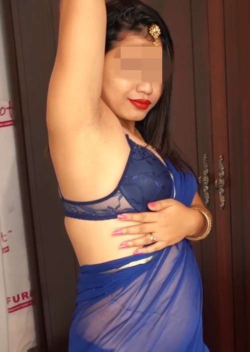 You are currently viewing Devdasi Bhabhi Hot Series in Saree 2021 Hindi UNCUT Hot Video 720p HDRip 170MB Download & Watch Online